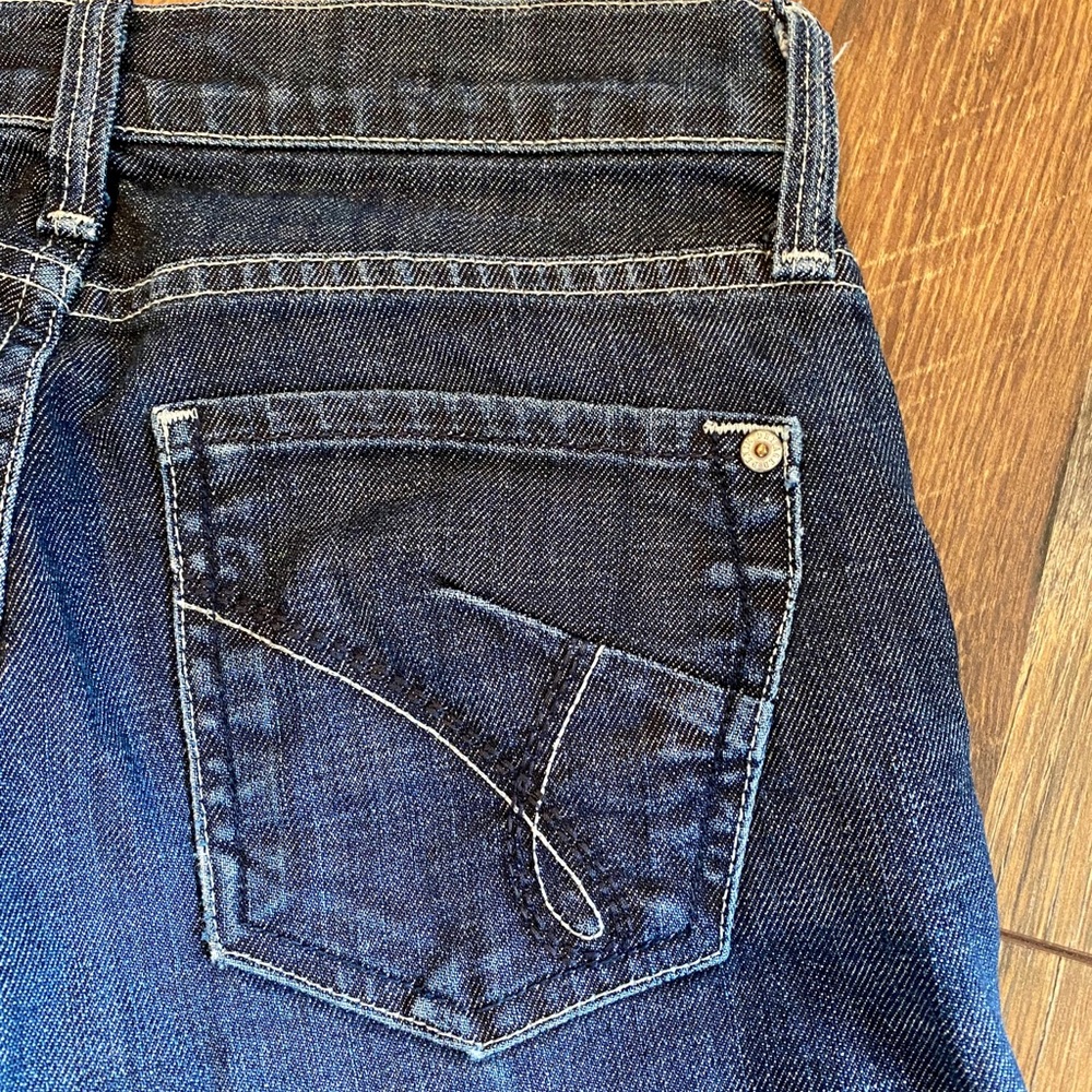 JAMES JEANS Dry Aged Denim Hunter Straight Jeans - Picture 6 of 6